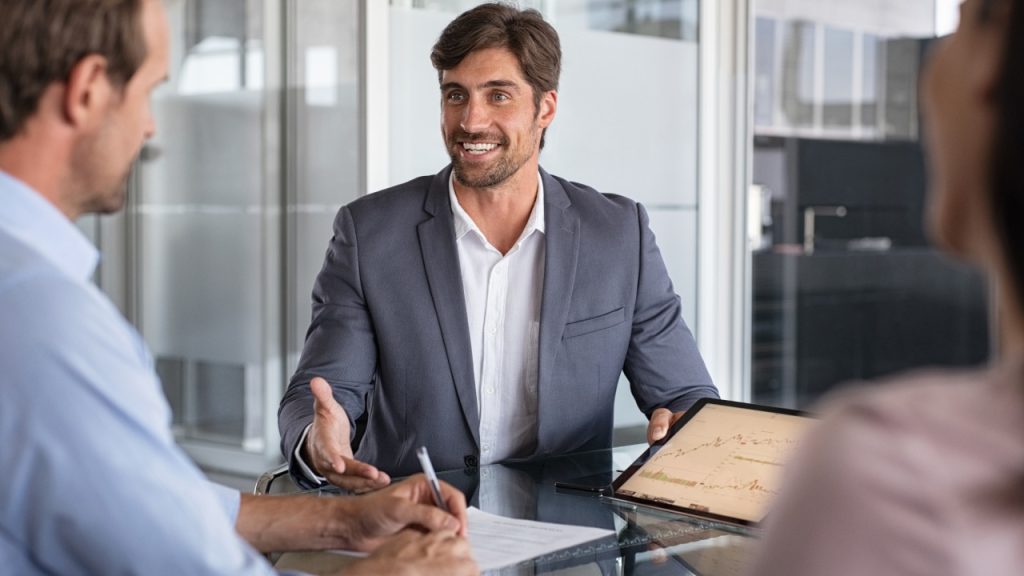 Do You Need a Financial and Tax Advisor