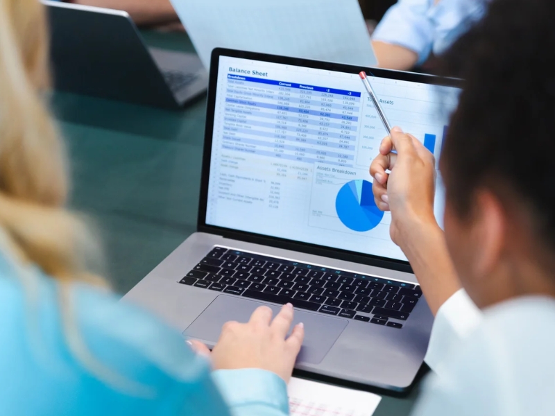 How to Choose the Best 1099 Payroll Software