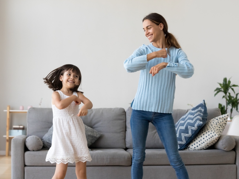 How to Choose the Best Nanny Payroll Service for You