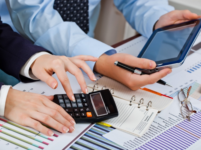 Why Choosing the Right Payroll Service Matters