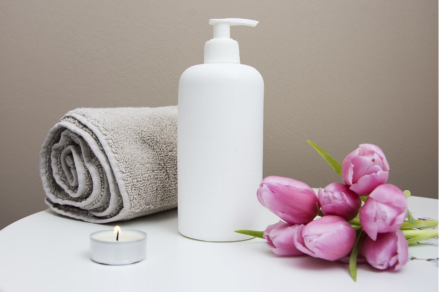 Haircare Trends in 2025: Embracing Natural Beauty and Innovation